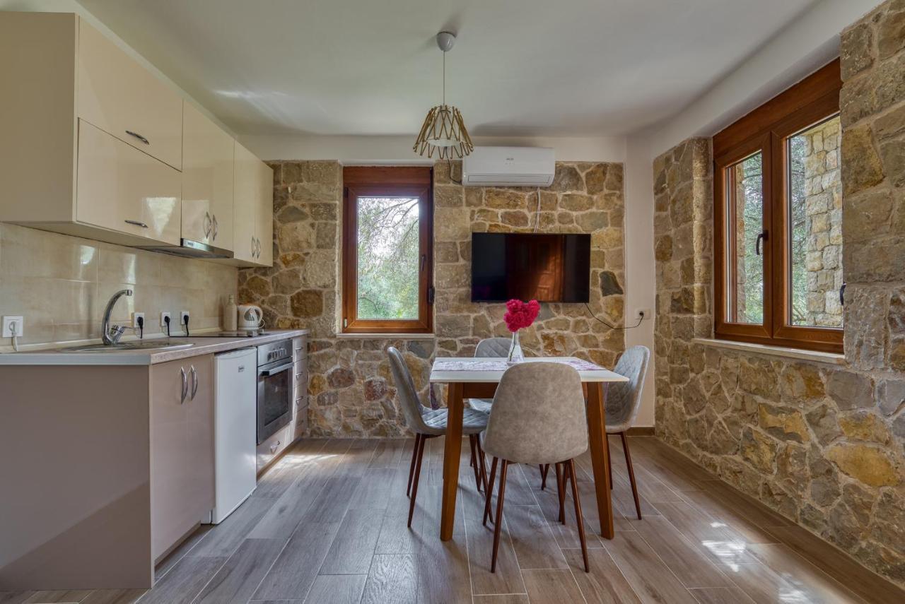 Stonehouse In Olives Lejlighed Ulcinj Eksteriør billede