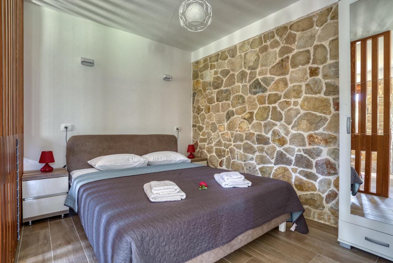 Stonehouse In Olives Lejlighed Ulcinj Eksteriør billede